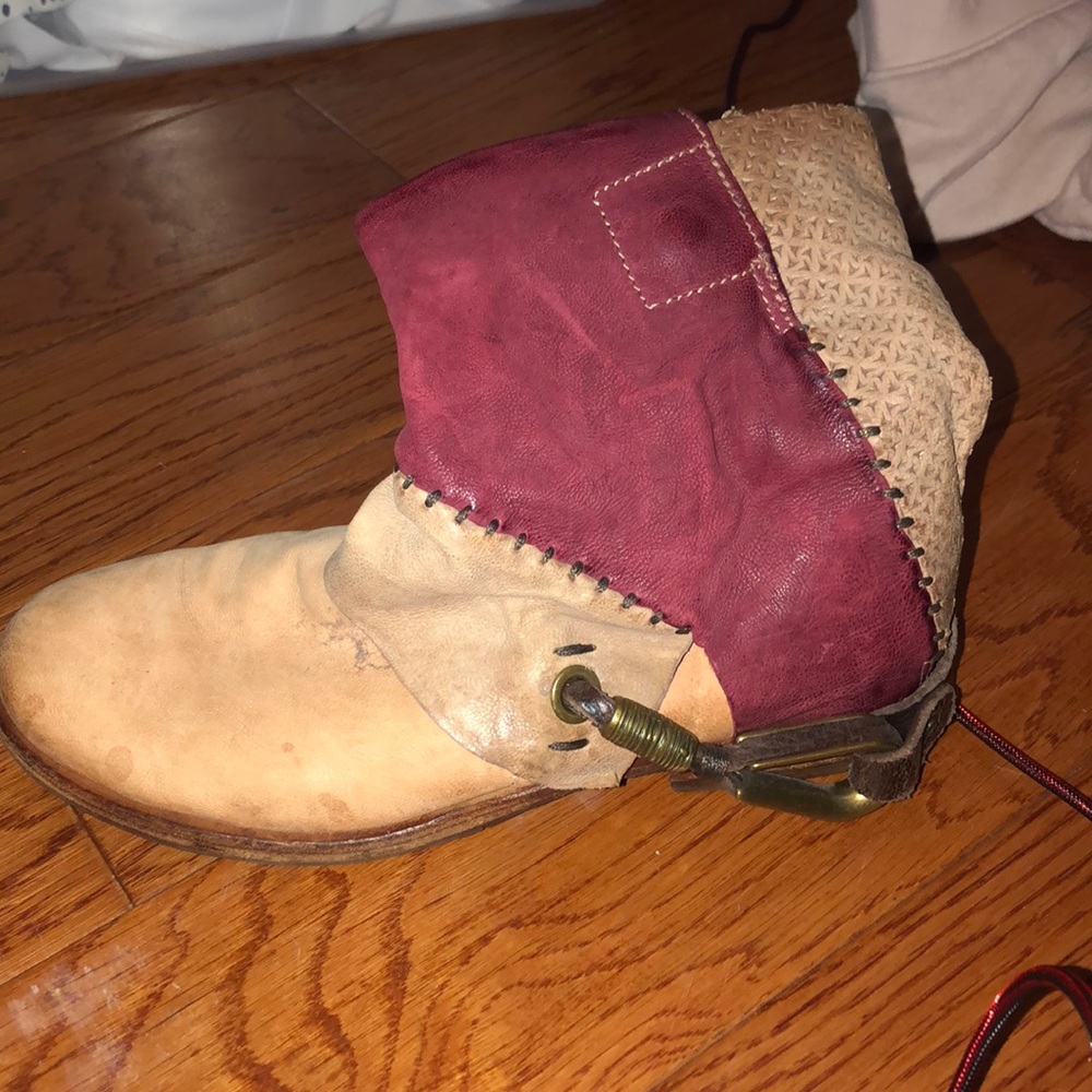 Leather ankle booties. Size 7.5